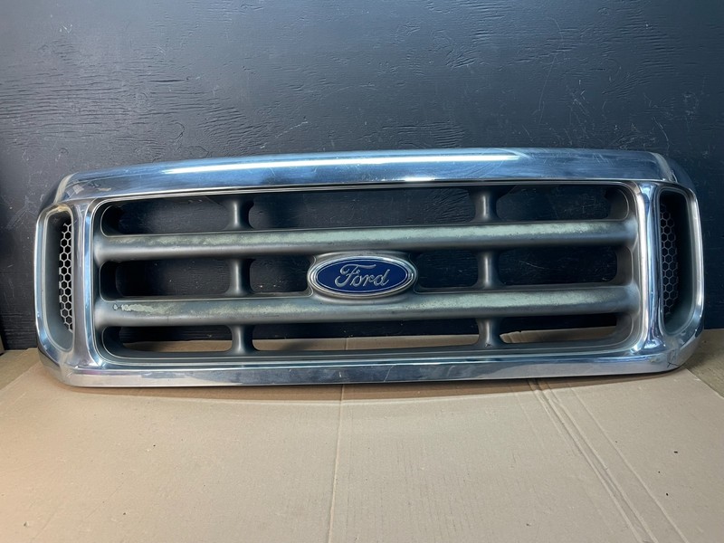 1999 to 2004 Ford F250 Super Duty Front Upper Grill Grille Oem ad8332 DG