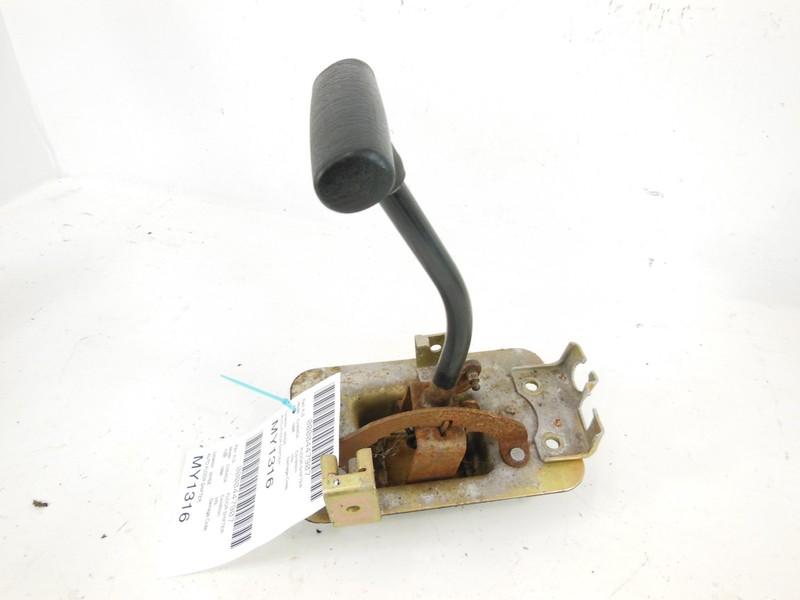 1998 Jeep Cherokee Floor Shifter Gear Selector Automatic Transmission OEM