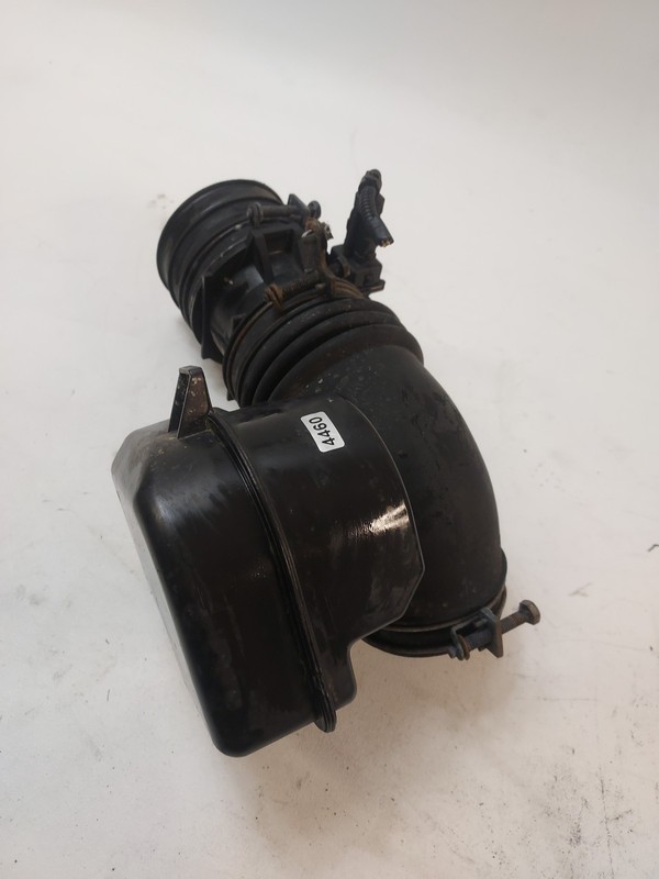 2001-2006 Hyundai Santa Fe 2.7L Air Intake Cleaner Box Tube Pipe Assy w/ MAF OEM