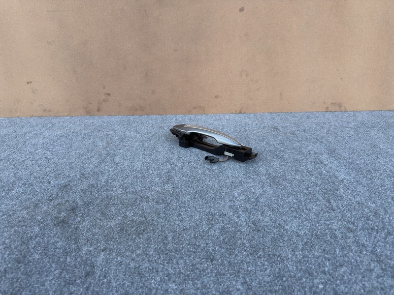 INFINITI Q50 2014-2024 OEM FRONT RIGHT PASSENGER EXTERIOR DOOR HANDLE (GRAY)