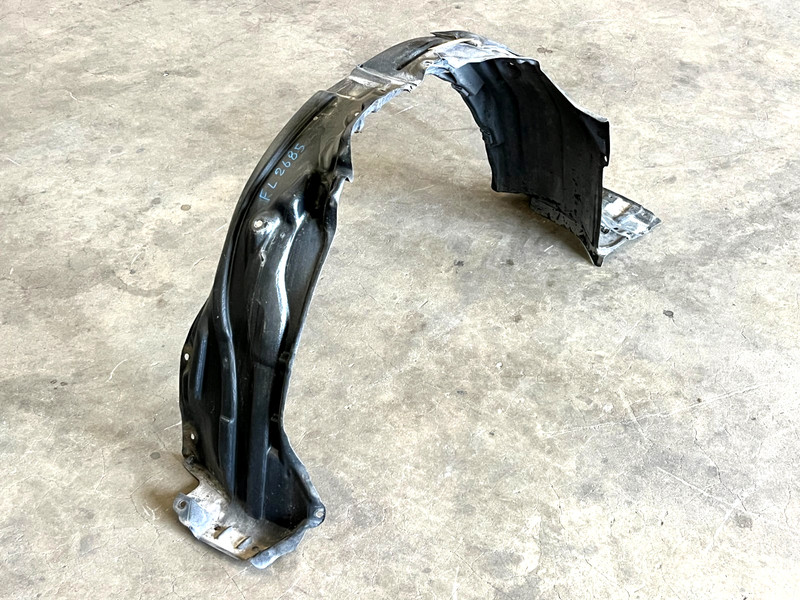 ⭐2017-2018 TOYOTA PRIUS PRIME FRONT LEFT FENDER LINER SPLASH SHIELD OEM LOT2685
