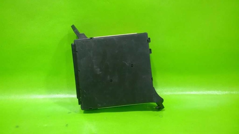 10 11 TUNDRA INTERIOR FUSE RELAY JUNCTION OEM 4031-52