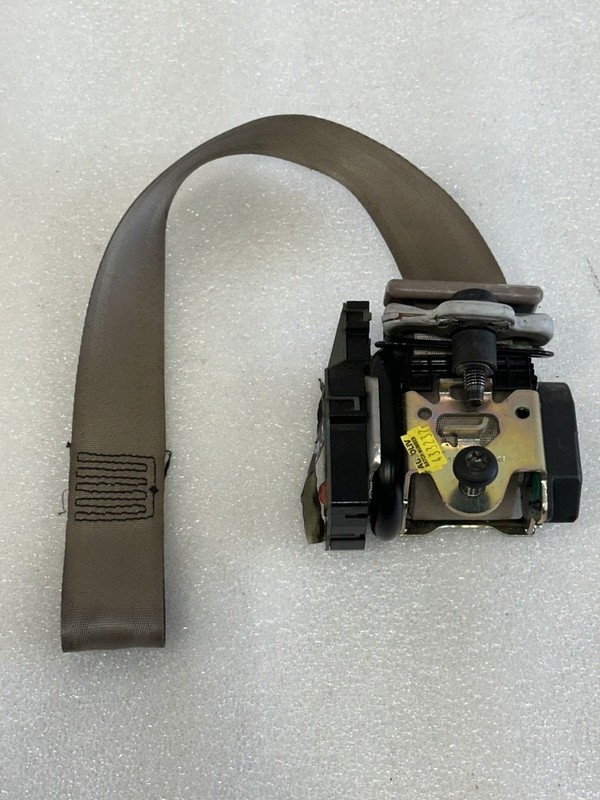 2003 2004 JAGUAR XK8 XKR CONVERTIBLE DRIVER FRONT SEAT BELT CASHMERE SDZ C2N2204
