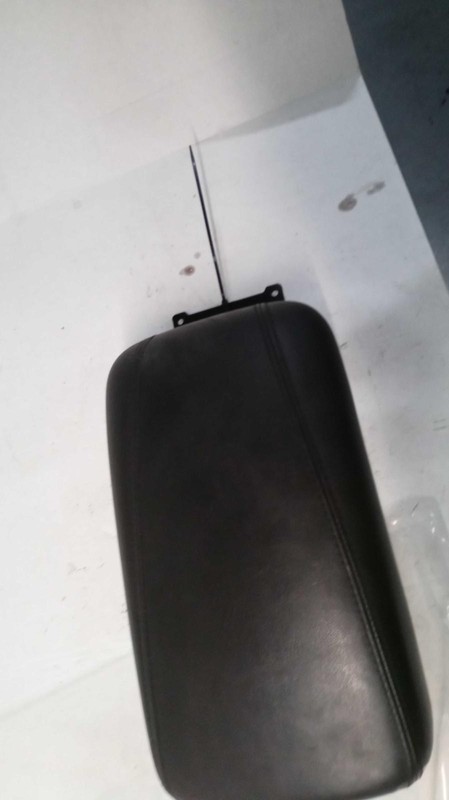 2015 Chrysler 200 Center Console Silver OEM Used 120K Miles NJ25-21046-514030