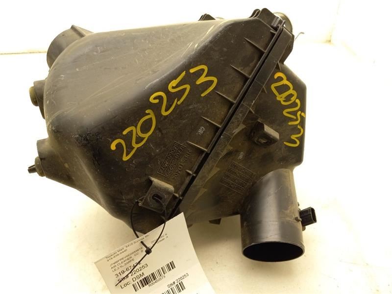 13-18 TOYOTA RAV4 LE 2.5L 4WD AT AIR CLEANER BOX