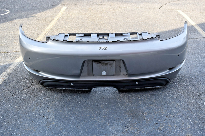 PORSCHE 718 CAYMAN GTS 2017-2019 REAR BUMPER 982 807 421 A OEM