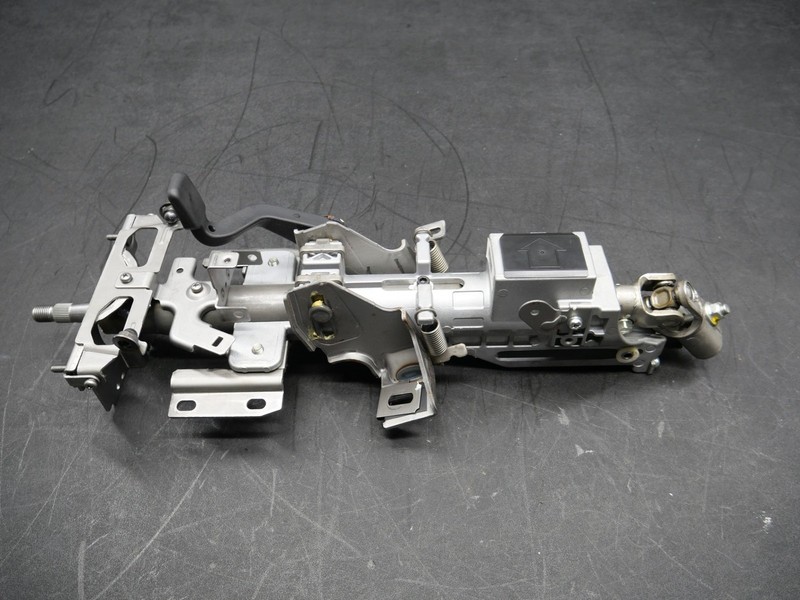 2010-2020 Nissan 370Z Z34 Steering Column Assembly Tilt Joint Shaft A/T 48810-3G