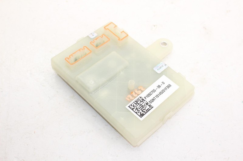 17-23 Tesla Model 3 Charging Port Control Module 109275598D