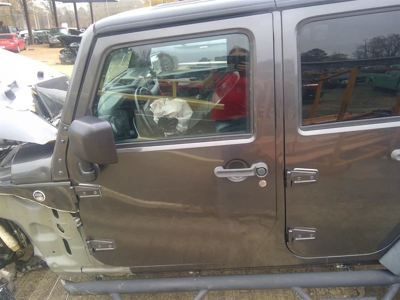 Driver Front Door VIN W 6th Digit Jk Body Full Door Fits 11-18 WRANGLER 587843