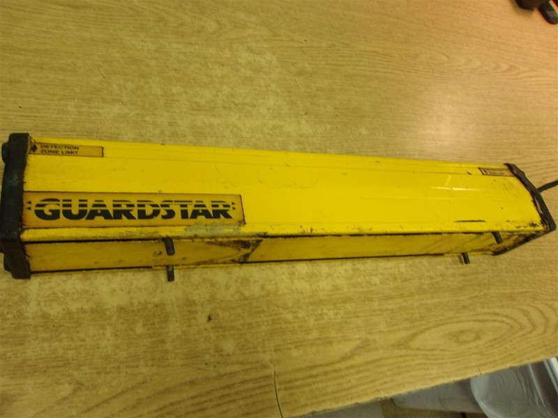 GuardStar MES0428 Light Curtain Transmitter *FREE SHIPPING*