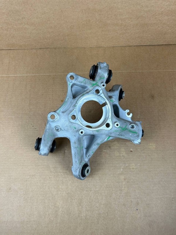 ✅2017-2023 Tesla Model 3 Rear Right Suspension Spindle Knee Knuckle 1044416-00-G