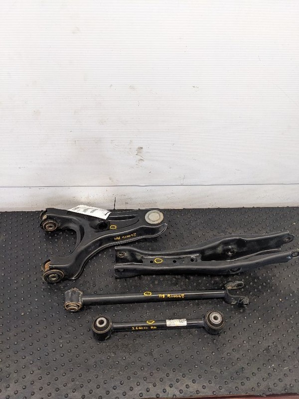 16-25 HONDA PASSPORT PILOT REAR RIGHT PASSENGER SIDE CONTROL ARM SET 4 1186047