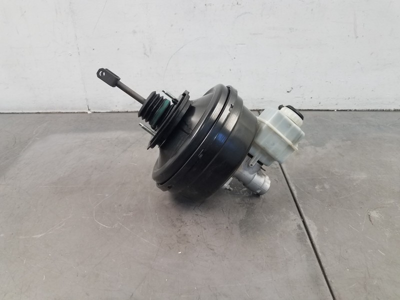 2014 BMW M5 F10 Brake Master Cylinder / Booster #4146 B4