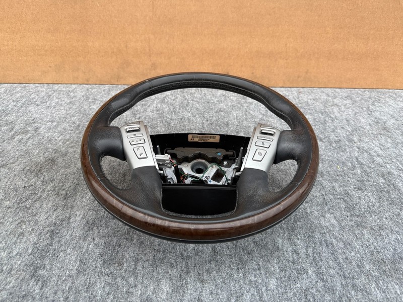 INFINITI QX56 QX80 2011-2017 OEM STEERING WHEEL WITH MULTIFUNCTION SWITCHES ASSY