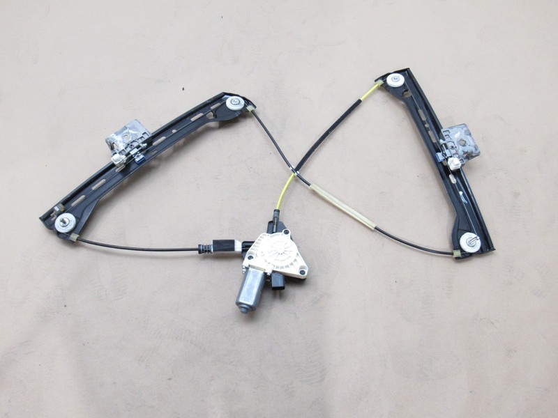 Mercedes S550 C217 2015 Front Left Driver Door Window Regulator Motor 14-17 *