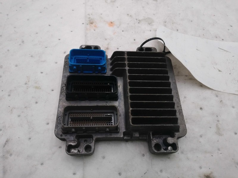 2007 Saturn Aura Engine Control Module ECM OEM 19210736 120K Miles Grey
