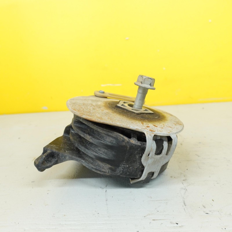 2022-2024 CHEVROLET TRAVERSE AUTOMATIC TRANSMISSION FRONT MOUNT BRACKET 84185776