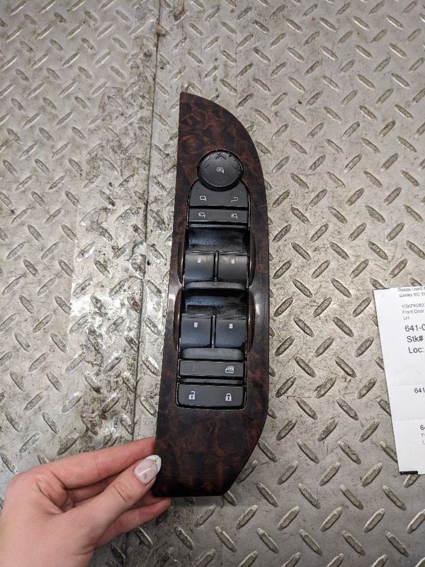 Driver Front Door Switch Driver's Master Fits 07-14 SIERRA 2500 PICKUP 1141269