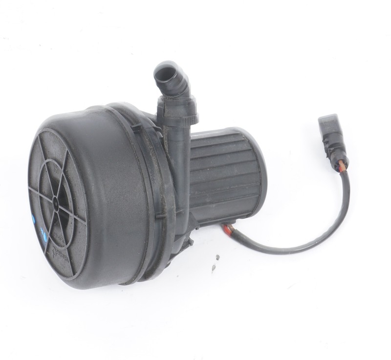 97 - 04 Porsche Boxster 986 Secondary Air Injection Smog PumpOEM