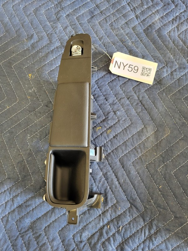 NEW Oem Rolls-Royce Right Passenger Rear Door Window Switch for 2009-2014 Ghost