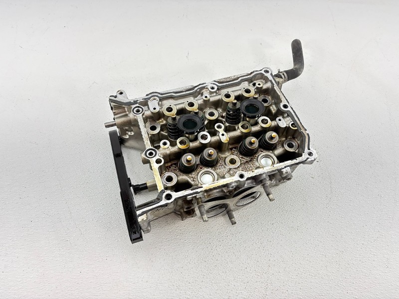 2020-2024 Subaru Forester 2.5L Engine Left Side Cylinder Head Oem
