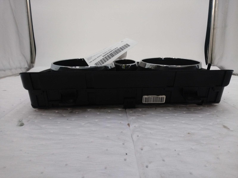 2015 Chevrolet Captiva Sport Speedometer Gauge Black OEM 124K Miles NJ25-25316