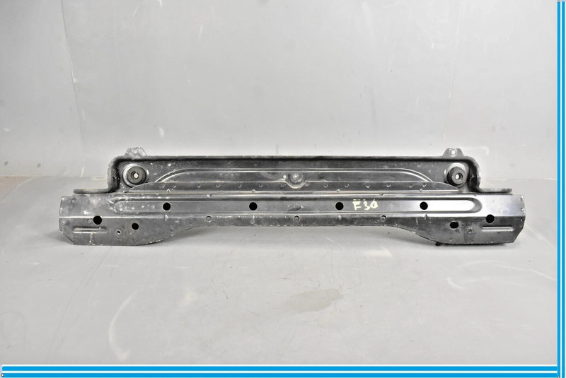 07-12 Mercedes X164 GL320 GL450 Front Lower Radiator Support Bracket OEM