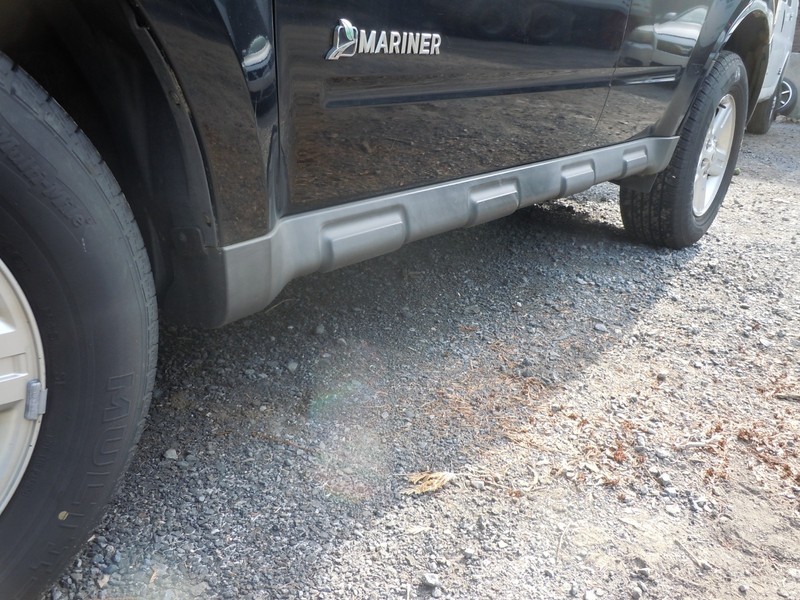 2008-2011 Mercury Mariner Rocker Panel Side Skirt Moulding Driver Left OEM