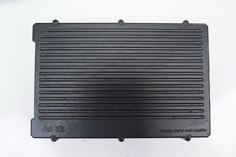 HYUNDAI VELOSTER Audio Amplifier AMP OEM 2014 2015