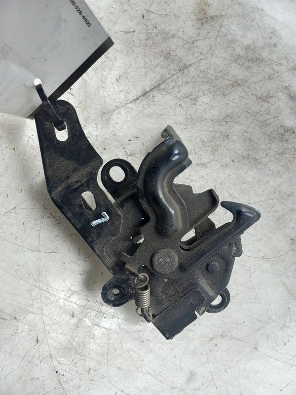 07 TOYOTA YARIS S HOOD LATCH