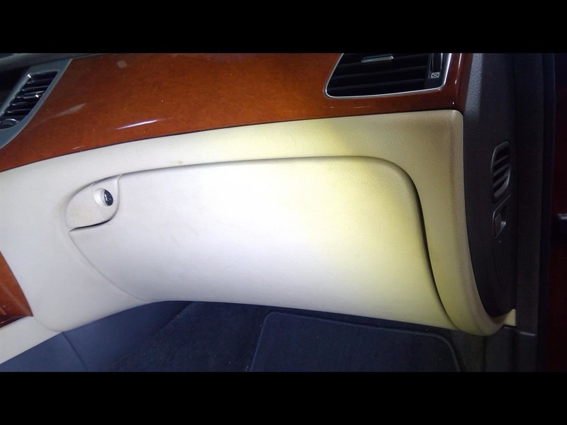 GENESIS 2010-2016 Glove Box Cashmere M5 1669246