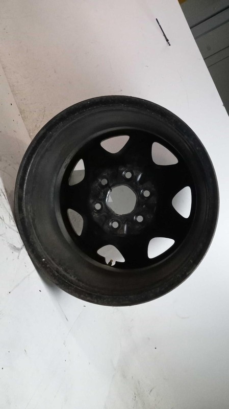 2015 GMC Sierra 1500 Pickup Wheel 17 Silver OEM 67000 Mi #20942019