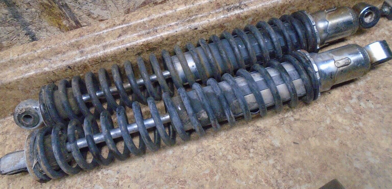 1982 Honda XL185 XL 185 XL185S S Dirt Bike Rear Back Shocks Suspension J7