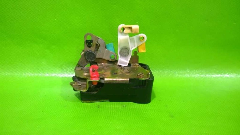 04 05 PT CRUISER HTBK DRIVER LEFT REAR DOOR LOCK LATCH OEM 4208-14