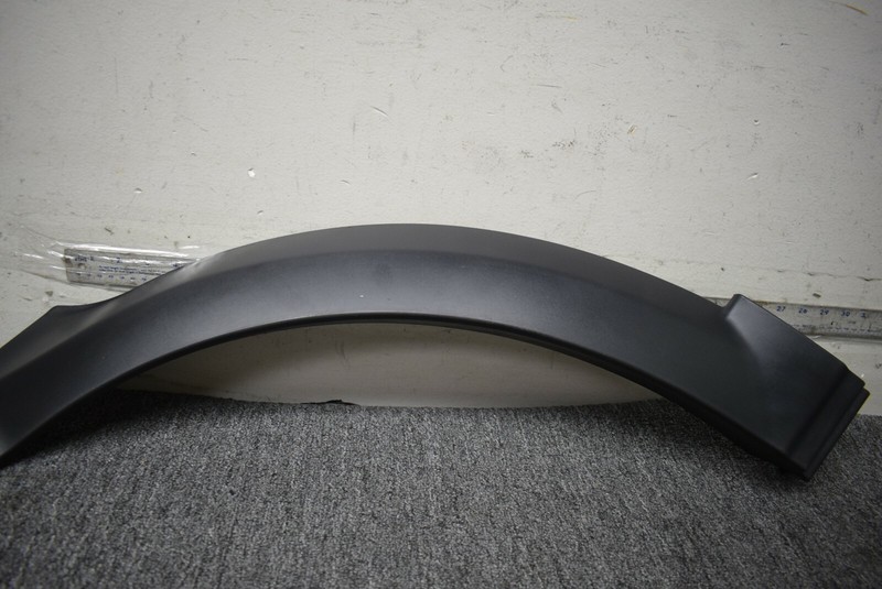 2013-2018 LAND ROVER L405 REAR WHEEL ARCH RIGHT SIDE FACTORY OEM