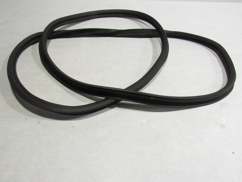 22-24 Jeep Grand Cherokee 2023 Rear Tailgate Liftgate Body Weatherstrip Seal |:A