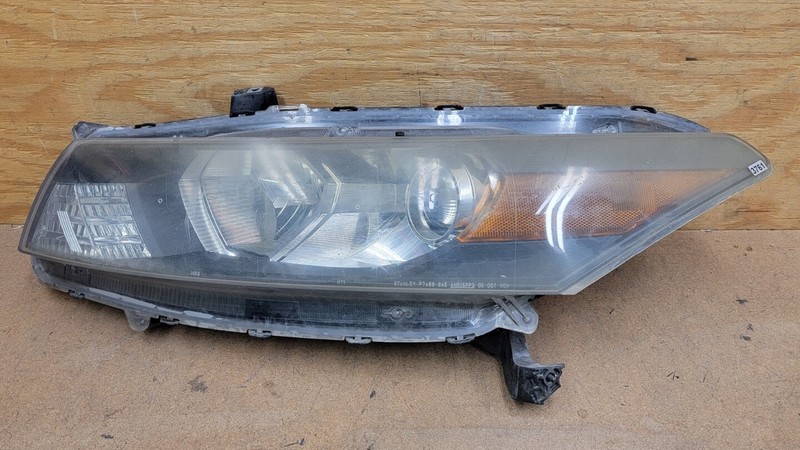 2010 2011 2012 Honda Accord Coupe Front Driver Side Left Halogen Headlight OEM