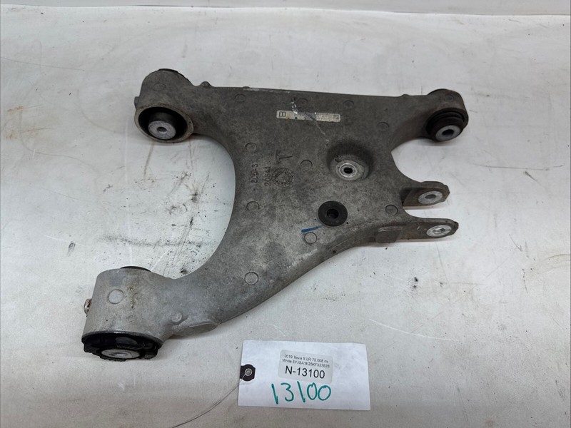 2012-2020 TESLA MODEL S REAR RIGHT PASS SIDE LOWER CONTROL ARM 13100 S14