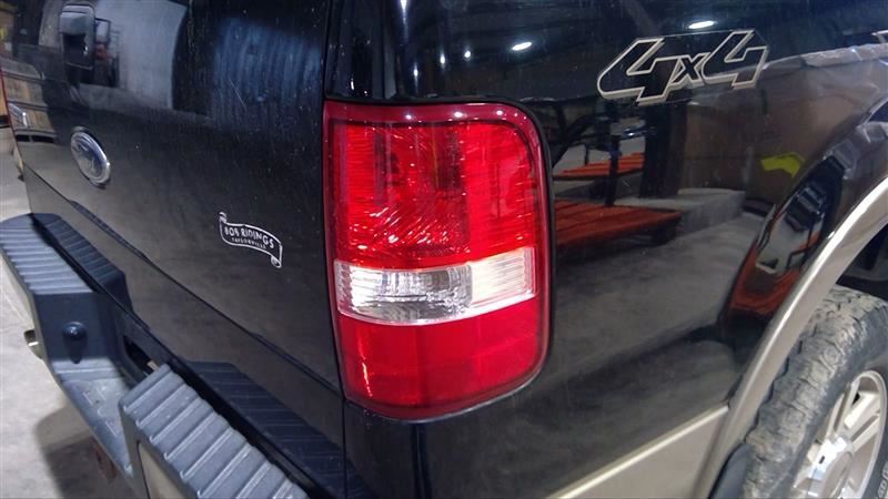 Passenger Tail Light Styleside Fits 04-08 FORD F150 PICKUP 3246476