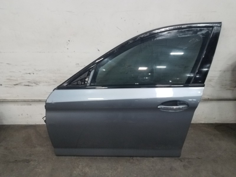 2018 BMW M5 F90 Left Front Driver Door #2469 Z7