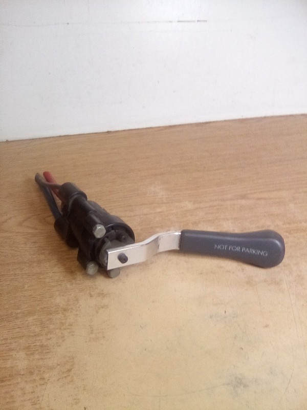 Meritor Wabco 9617990070 Hand Control Valve N30103FC