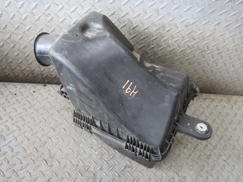 06 07 08 09 CHEVROLET EQUINOX AIR FILTER BOX