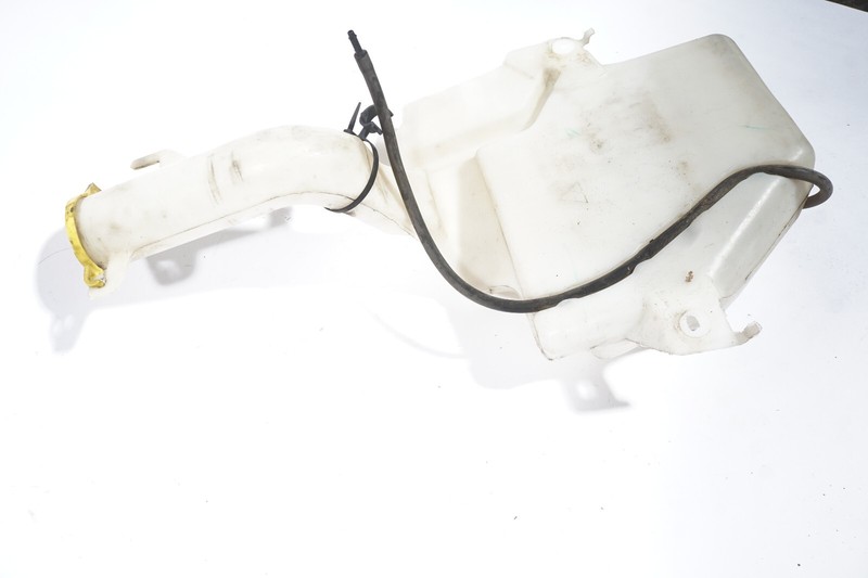 2014-2020 DODGE GRAND CARAVAN WINDSHIELS RESERVOIR TANK OEM