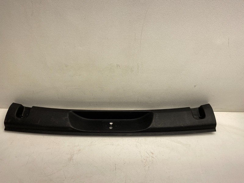 2014-2018 JEEP CHEROKEE REAR TRUNK CARGO SILL SCUFF PLATE TRIM COVER PANEL BLACK