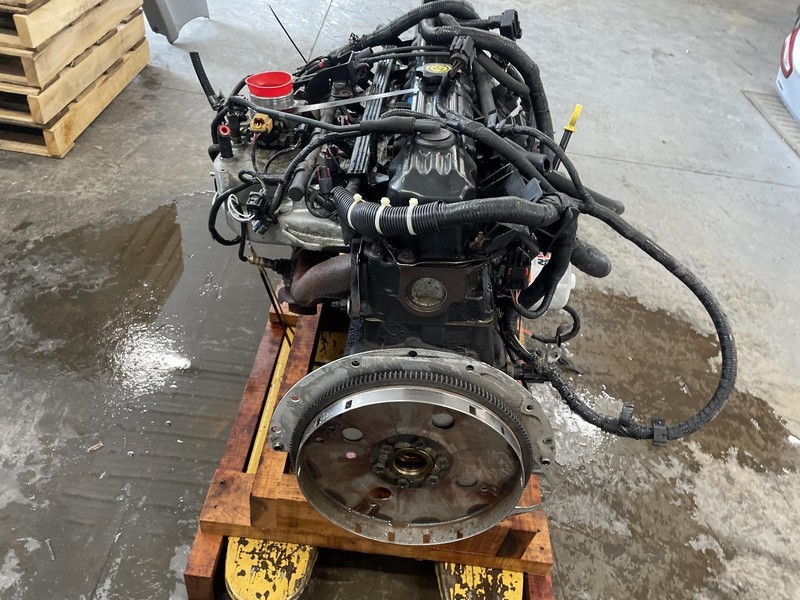 01-'04 JEEP GRAND CHEROKEE Engine 4.0L 126k miles 6 Month Warranty!