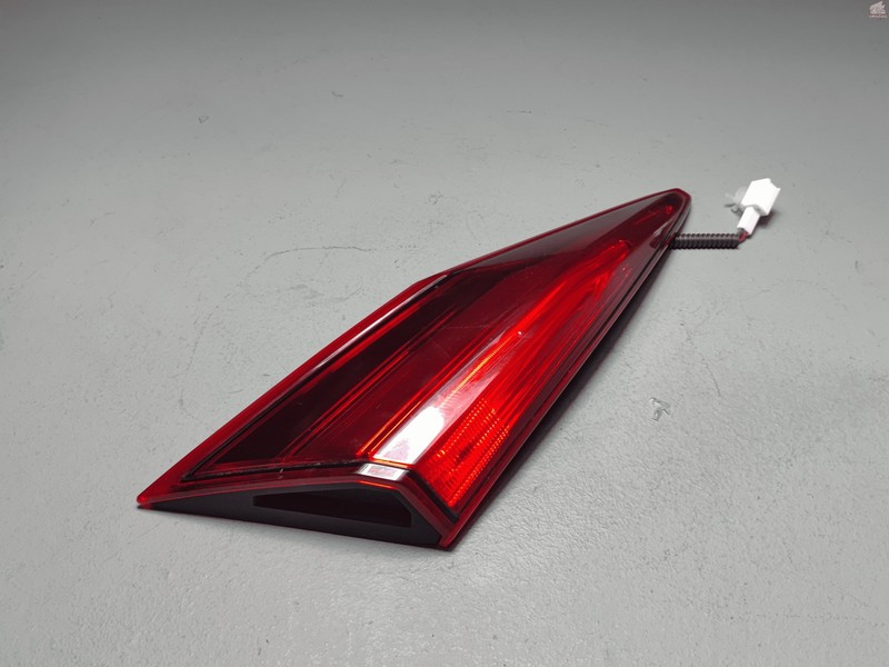 2016-2021 HONDA CIVIC REAR LEFT DRIVER SIDE INNER TAIL LIGHT TAILLIGHT LAMP OEM