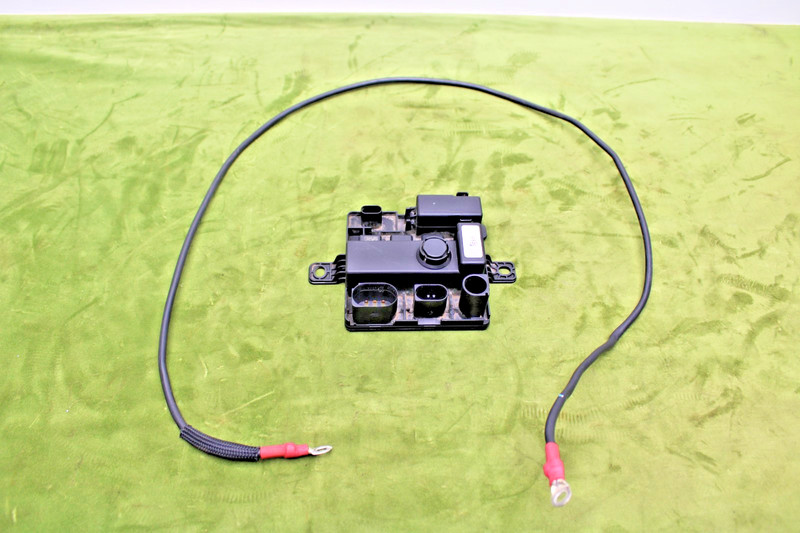 BMW F22 F30 F32 X-Drive Integrated Supply Control Module Power Junction OEM 90K