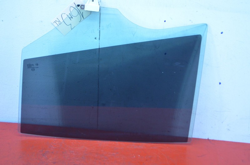 14-18 MAZDA 3 REAR LEFT DRIVER SIDE DOOR WINDOW GLASS OEM