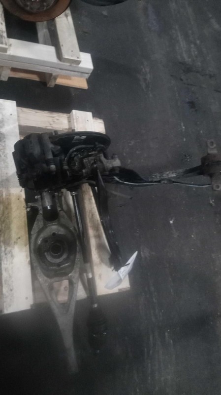 2018 Honda CR-V Used Suspension Assembly Grey 161K Miles AWD 655023