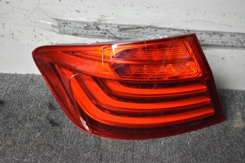 2014-2016 BMW 5 SERIES TAIL LIGHT LEFT SIDE FACTORY OEM